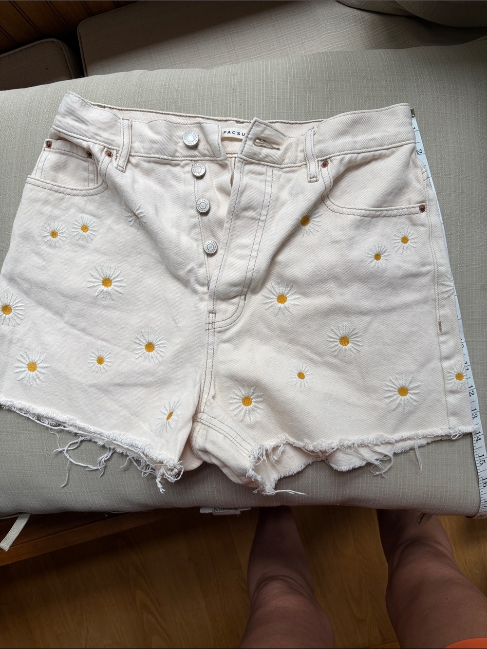 PacSun Cream Denim Daisy Embroidered Button-Front Shorts